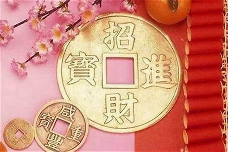 梦见已死的人被碎尸放在自己家中发臭