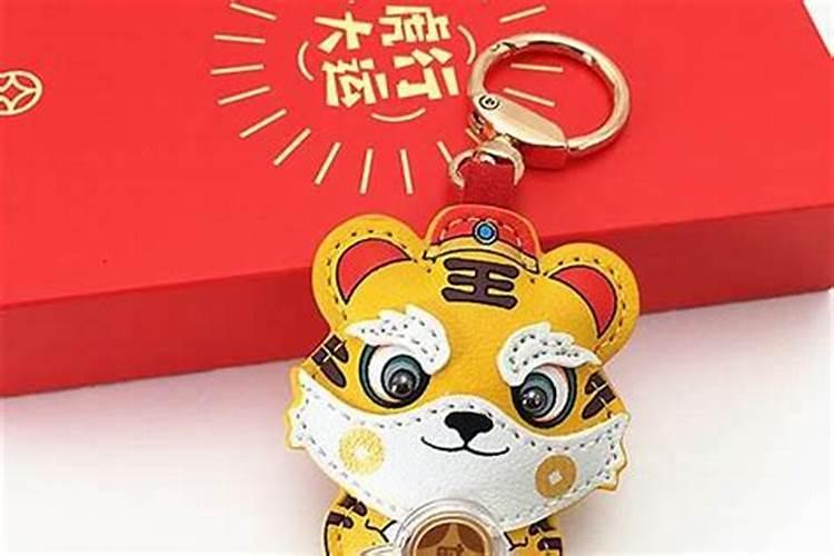 2025年中元节是几月几日