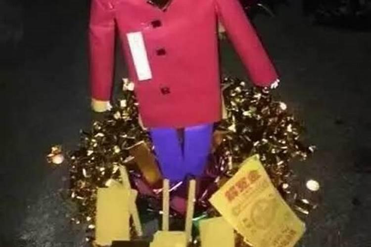 戊土见什么是桃花 甲壬庚丙桃花佳