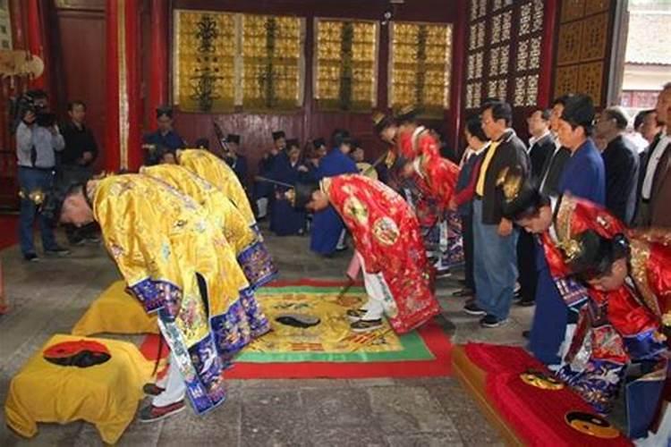 1998年农历哪天立秋