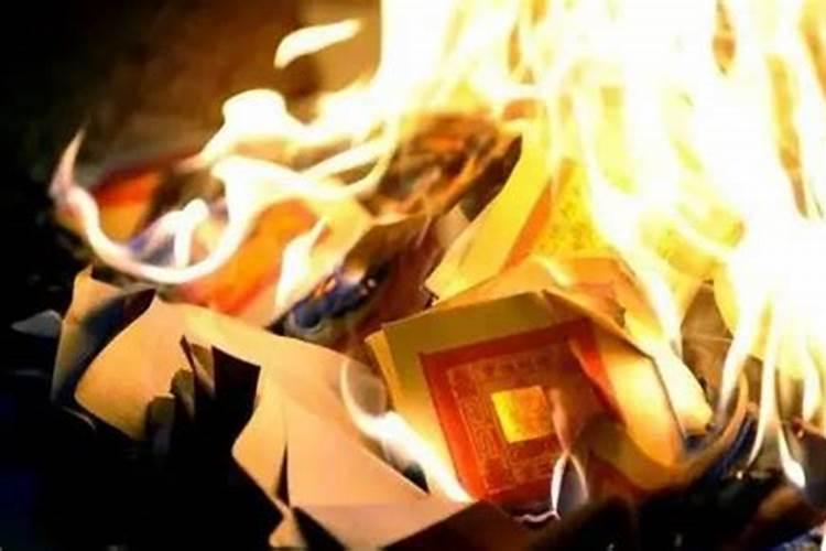 中元节在家祭祀祖先,不去墓地行吗