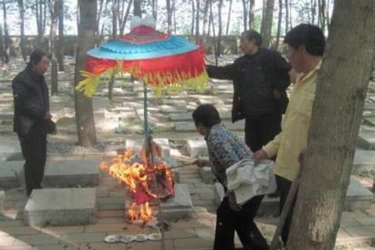 梦见去世的人下葬的预兆