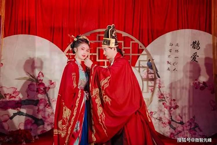 八字看婚姻何时出现 八字看姻缘出现时间？
