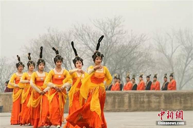 2035年清明节几月几日从几号到几号放假？