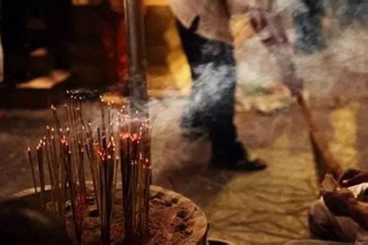 2021端午节可以给财神上香吗端午节给财神爷摆贡品还用上香吗