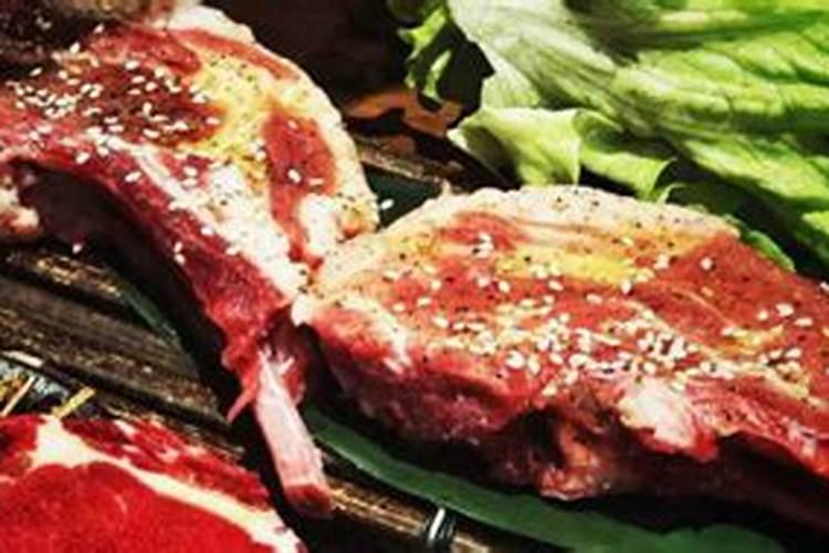 梦见吃饭是什么预兆