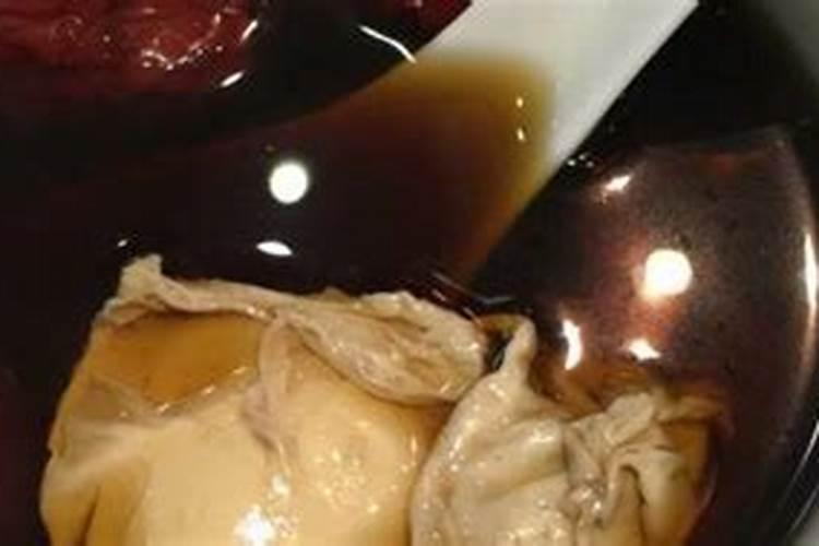 母亲为堕胎婴灵超度,供奉地藏菩萨,母亲名字刻在菩萨底座下面,会损福报...