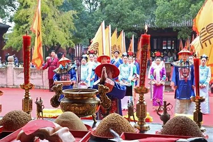 八字注定是夫妻缘,善缘阁:夫妻在一起,为什么说八字合婚非常重要