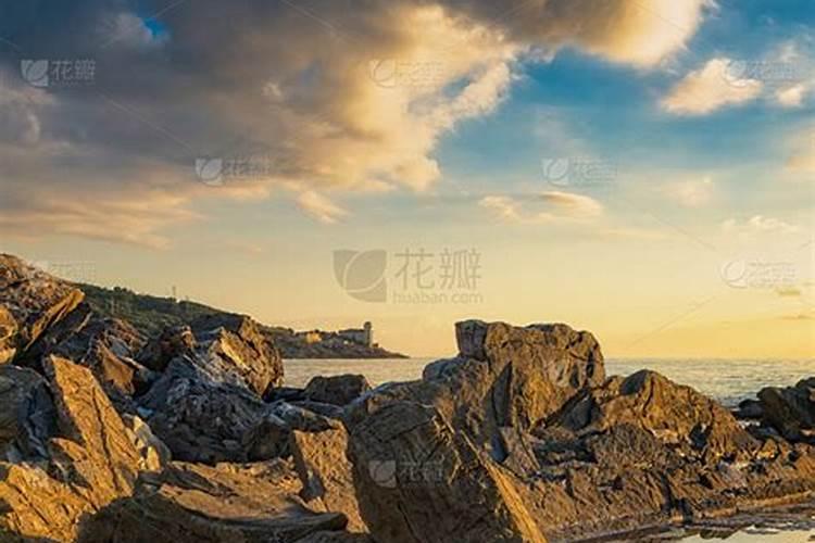 经常梦见大海 波涛汹涌
