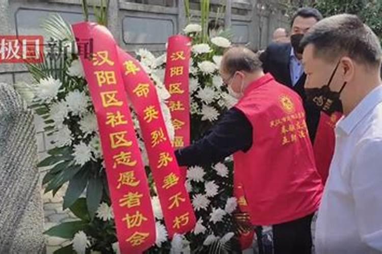 梦见上厕所特别脏的预兆
