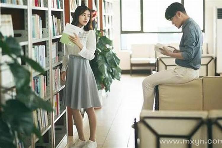 梦见和暗恋的人发生亲密关系