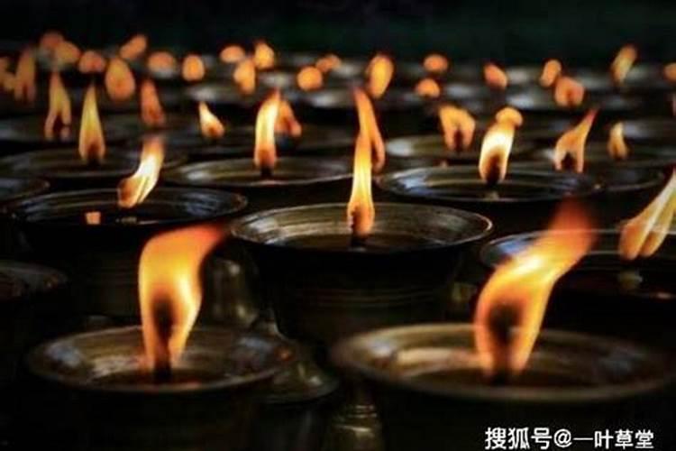 佛教寺院设功德箱的作法是否如法？