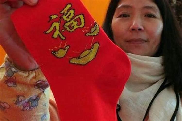 女人梦见请客吃饭是什么预兆