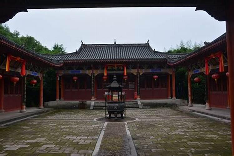 明清一条街在哪里