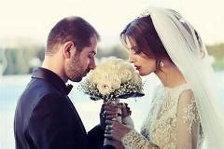梦见已婚的姐姐结婚有什么征兆