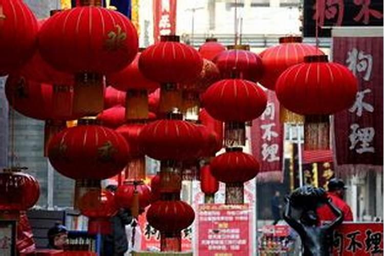 按风俗,“腊八粥”应在阴历哪一天喝