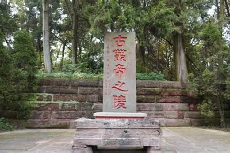 梦见墓碑倒了的预兆