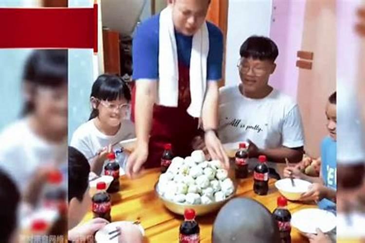 梦见老婆在舅舅家帮忙做饭？