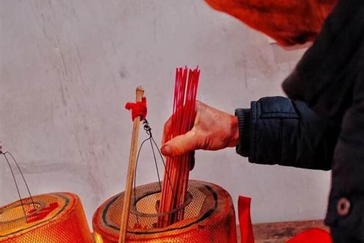 中元节祭祀最佳时间 中元节祭祀中午还是晚上