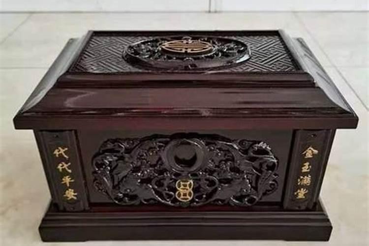 八字怎么看两个人有没有夫妻缘分 五行看两人是否互补？