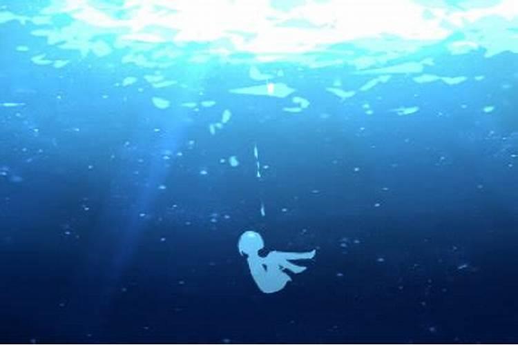 母亲梦见儿子掉水里了被救