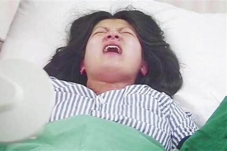 梦见老女人生了女孩孩子又死了的预兆