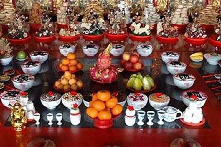 大年初一给财神摆什么供品好大年初一接财神需要准备什么贡品