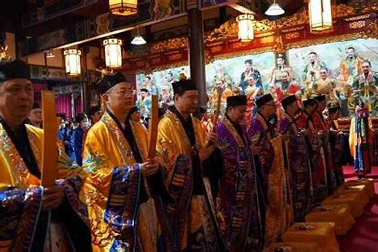 正月初五怎样迎财神爷 如何在正月初五迎财神爷