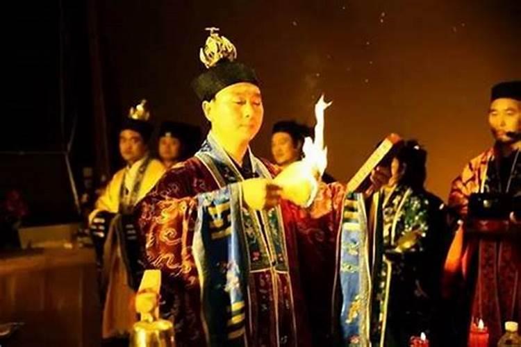 2025属虎人的全年运势如何