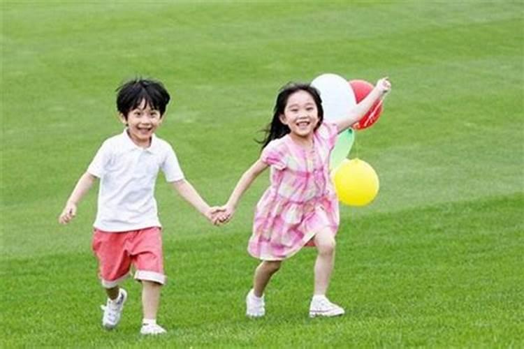 梦见老公拉了一坨屎在淋浴房