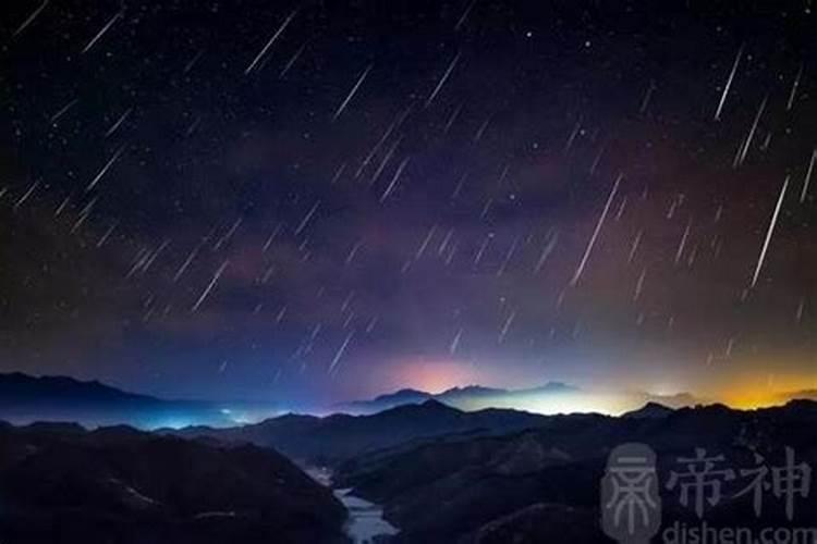 梦见梦见同学是什么意思 梦见同学什么预兆