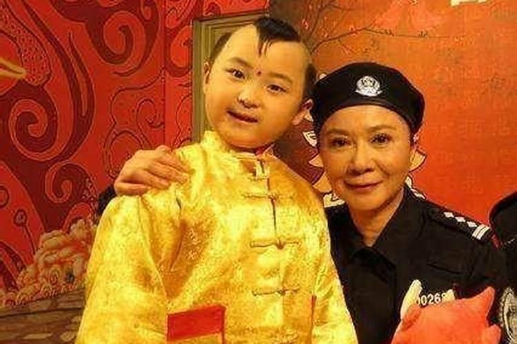 生肖鸡1993年2025年运势如何 生肖鸡1993年2025年全年运势