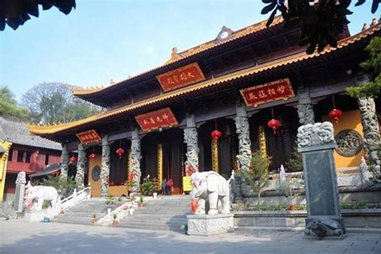 谁知道哪里有月老庙呀？哪里的最灵验,想去求姻缘。