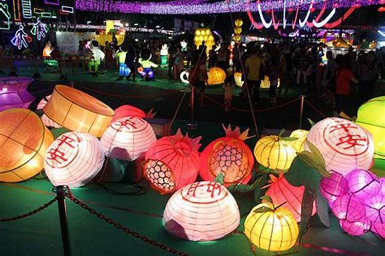总打胎算命的说对我和我老公不好