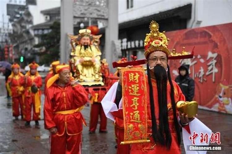 初五是财神节,为什么初八家家才请财神