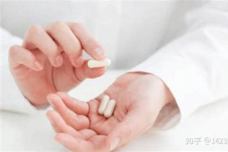 给故人烧纸钱突然下很大的雨没过多久就停了这是怎么回事？