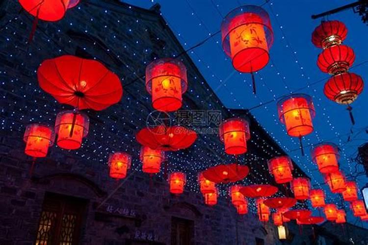 元宵节花灯的寓意和象征