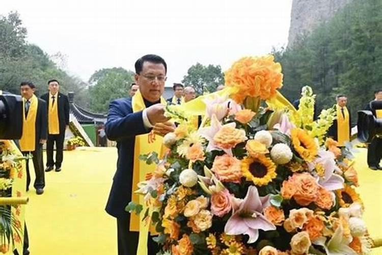 老人死后2周年烧还是不烧