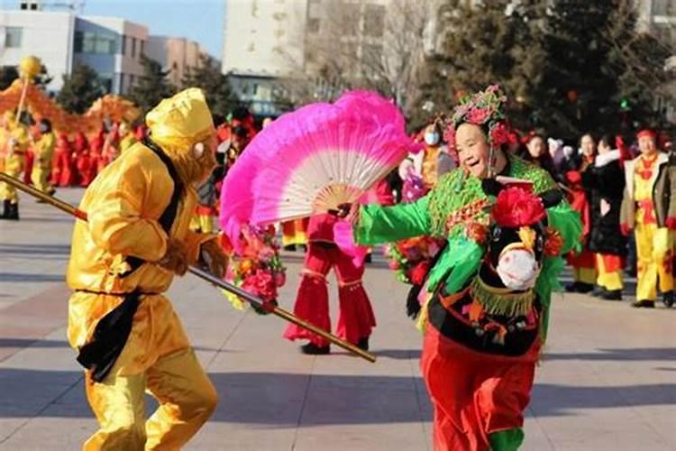 正月十五晚上几点放烟花