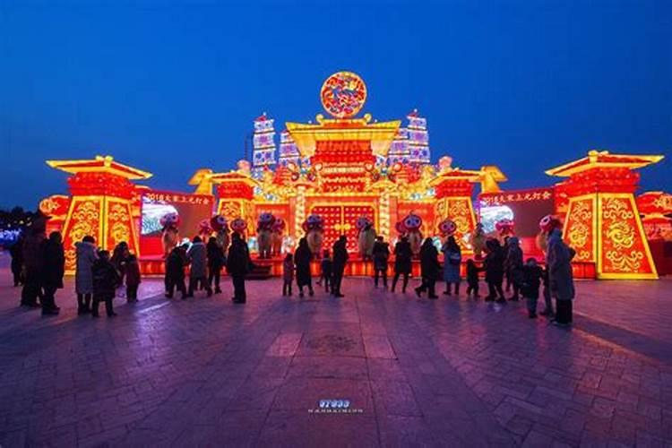 正月十五看花灯的地方是哪里