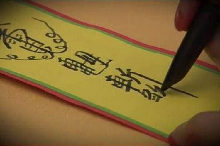 1993年属鸡男士(32岁)2025年运势分析,逐月抓住每个机会