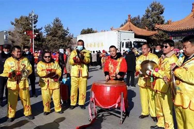 西宁春节周边有什么好玩的地方,西宁春节周边旅游攻略