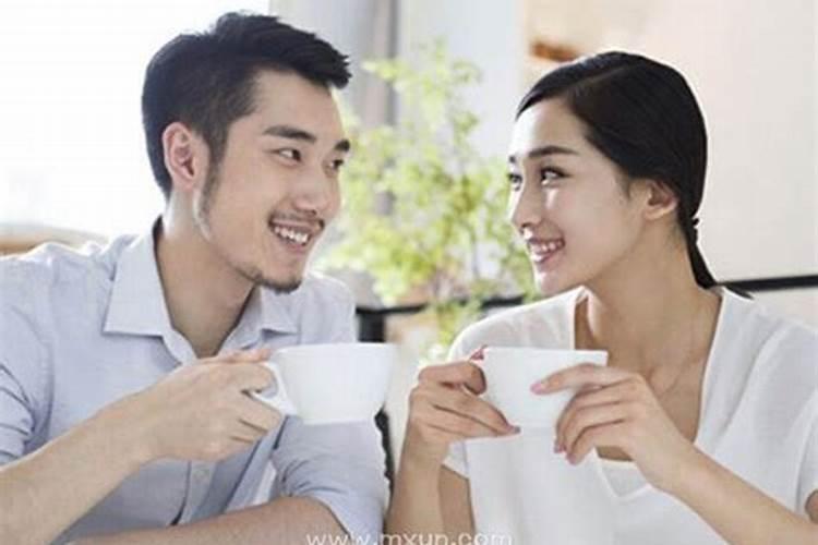 梦见与前女友亲热是什么意思