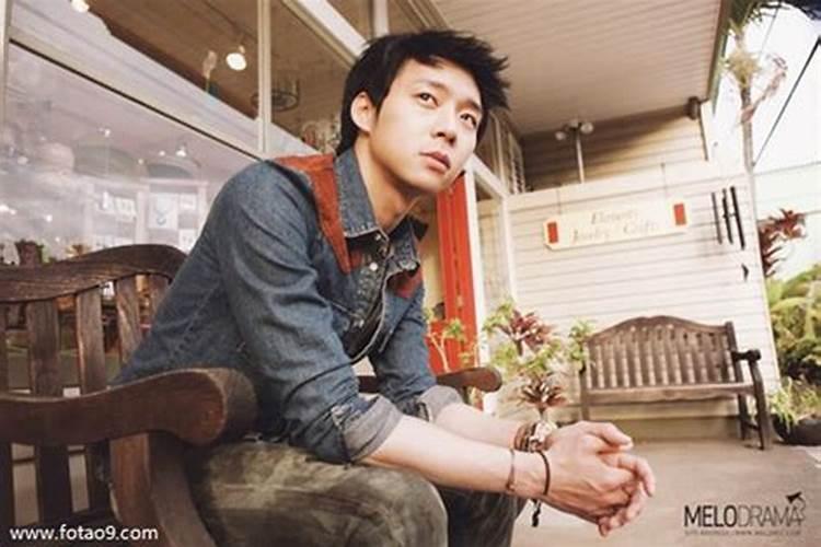 梦见妻子光着上身
