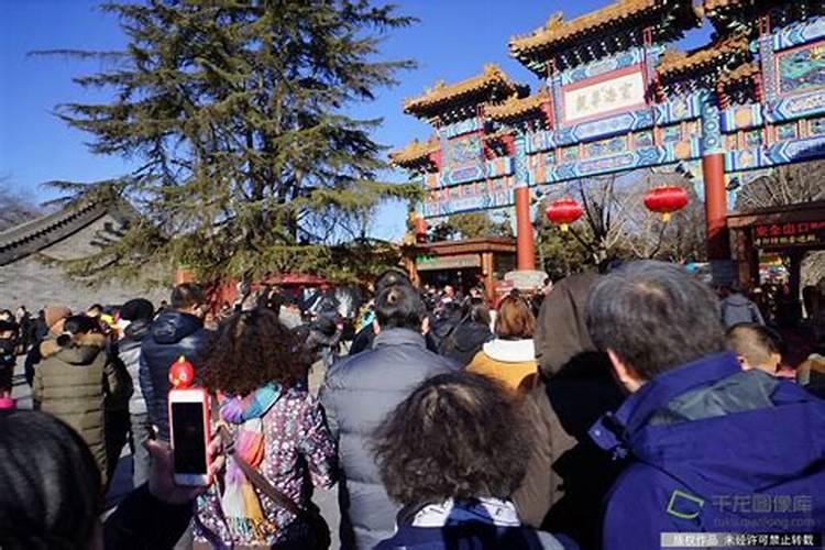 大年初五迎财神是哪里的风俗
