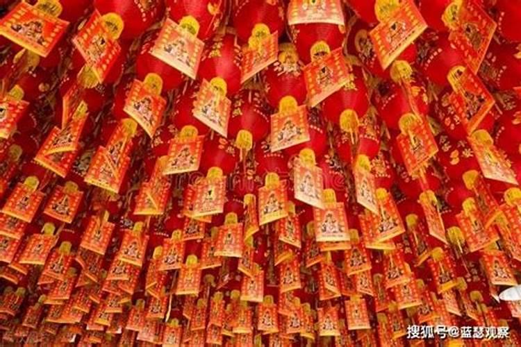 阳历是2001年1月5号,阴历是