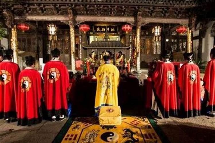 为什么地藏经每句都是句号？