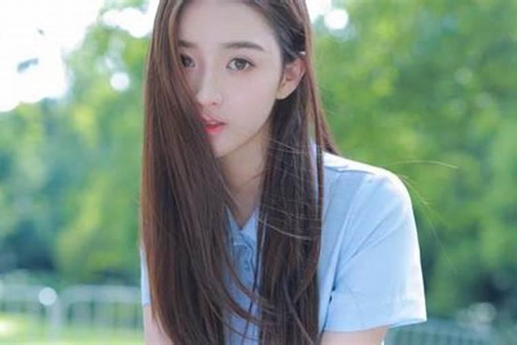 梦见亲密被人发现的预兆