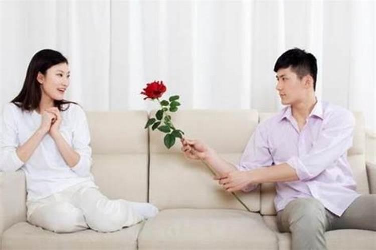 吴彦祖为妻子庆生,俩人过了10年的无性婚姻,为何还能越来越恩爱？
