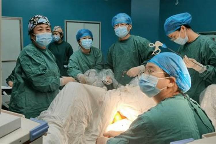 怀孕一个月堕胎会有报应吗,怎么样化解